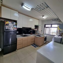 Blk 90 Commonwealth View (Queenstown), HDB 4 Rooms #567499641